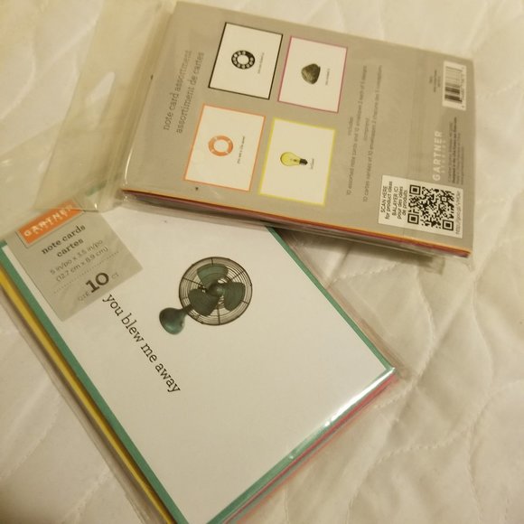 NEW! Assorted Note Cards - Picture 2 of 4